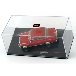1955 Škoda 440 Spartak − tmavě červená barva − DeAgostini/IXO 1:43