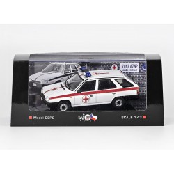 1990 Škoda Forman − zdravotnický vůz AZNP Mladá Boleslav − CAL/MD 1:43