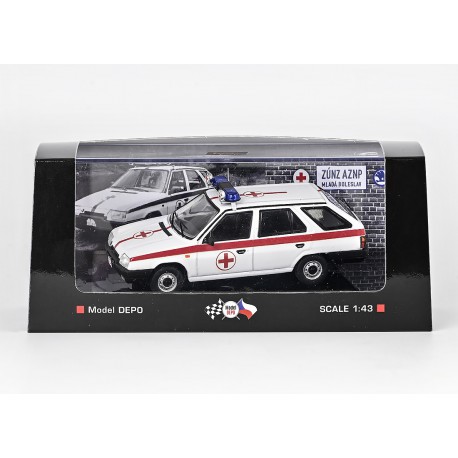 1990 Škoda Forman − zdravotnický vůz AZNP Mladá Boleslav − CAL/MD 1:43